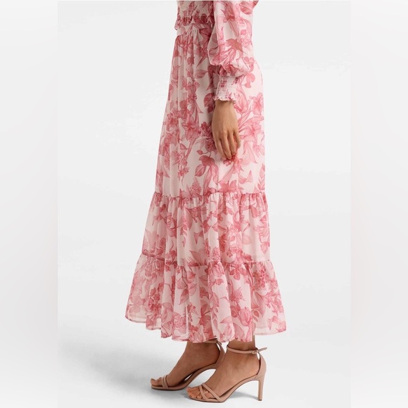 Forever New
Relaxed Fit Calf Length Polyester Womens Casual Skirt - Picture 3 of 8